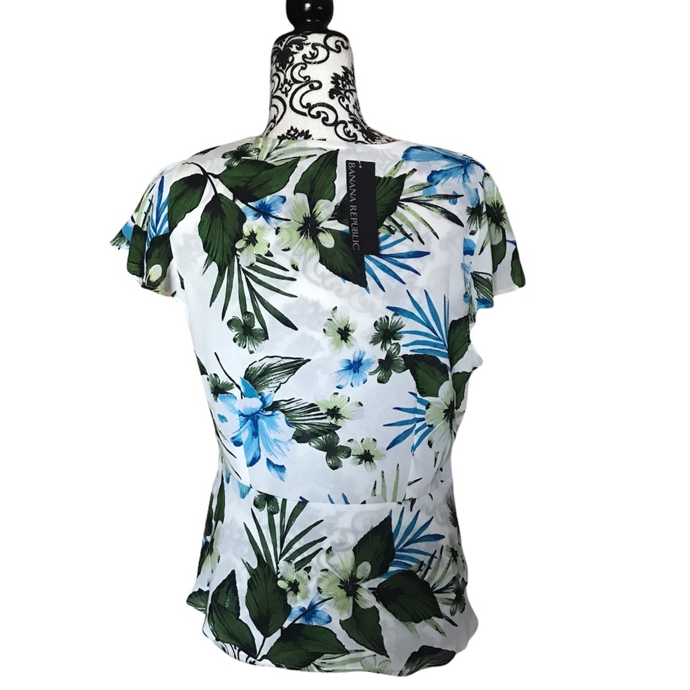 BANANA REPUBLIC FLORAL WRAP TOP - Picture 5 of 6